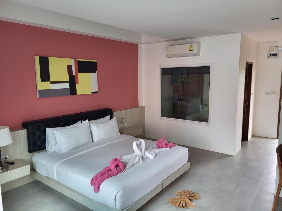 Pinky Hotel By Kanchana (Adults Only) 란타섬 외부 사진